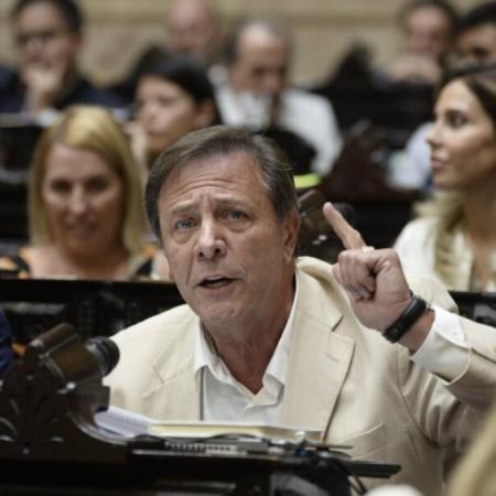 Oscar Zago adelantó la ruptura del bloque de La Libertad Avanza en Diputados