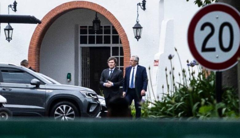 Alberto se despegó de la derrota de UxP y dijo que “no seré obstáculo” para Milei