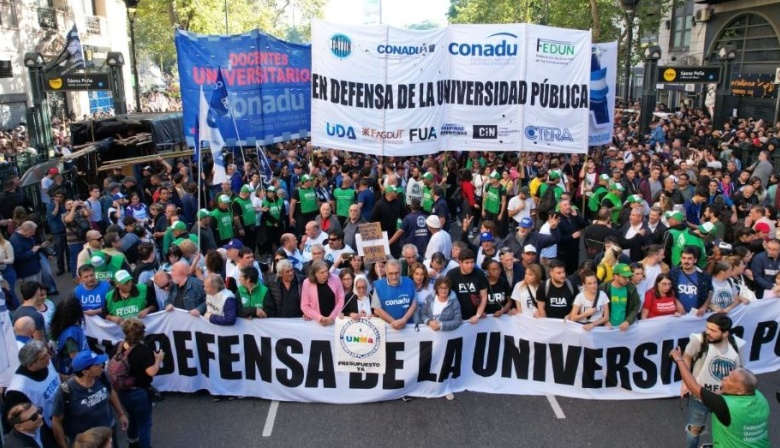 Marchas, asambleas, paros y clases públicas: las universidades profundizan el plan de lucha