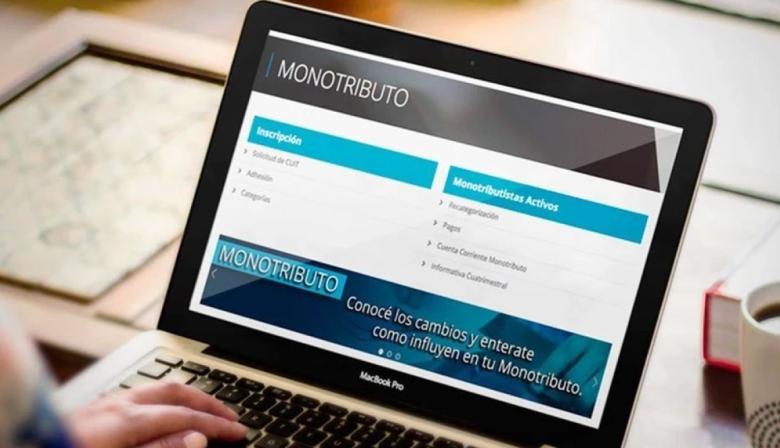 Atención monotributistas: AFIP multará a quienes no cumplan este trámite en octubre