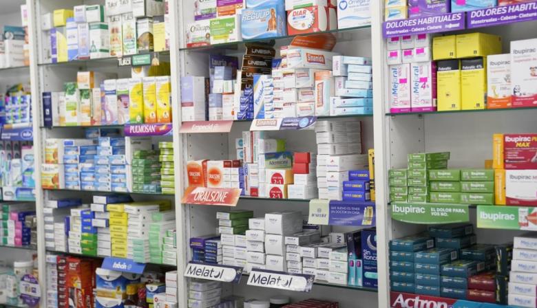 Informe revela que los medicamentos cuestan 5 veces más en Argentina que en España