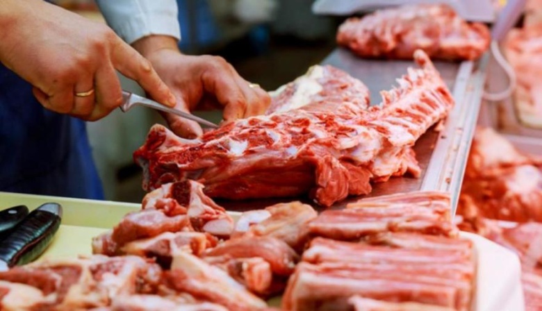 El consumo de carne sigue cayendo y se mantiene en el menor nivel en casi tres décadas