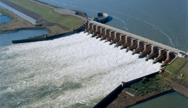 El Gobierno avanza con la privatización de cuatro hidroeléctricas en la Patagonia