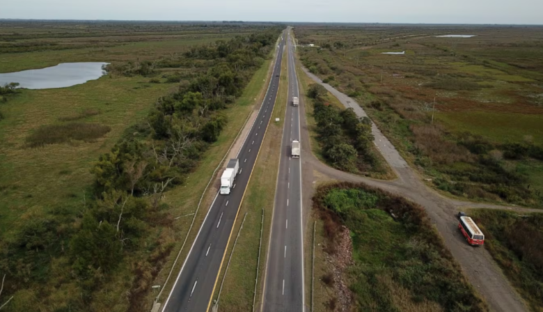 El Gobierno avanza con la privatización vial: adjudicó la “Ruta del Mercosur” a dos empresas