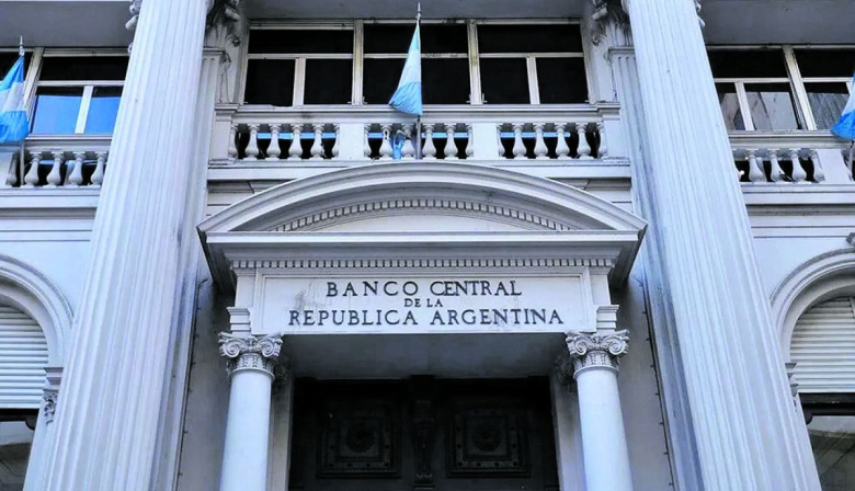 Créditos que no se devuelven: la mora trepó al 30% en billeteras y golpea a todo el sistema