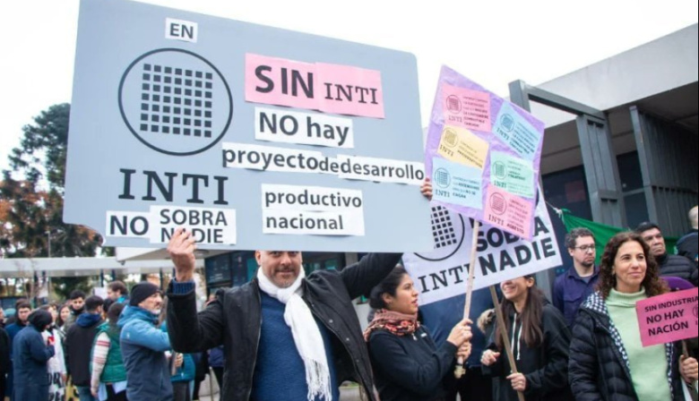 ATE convocó un paro nacional en el INTI contra 700 despidos y recortes de funciones