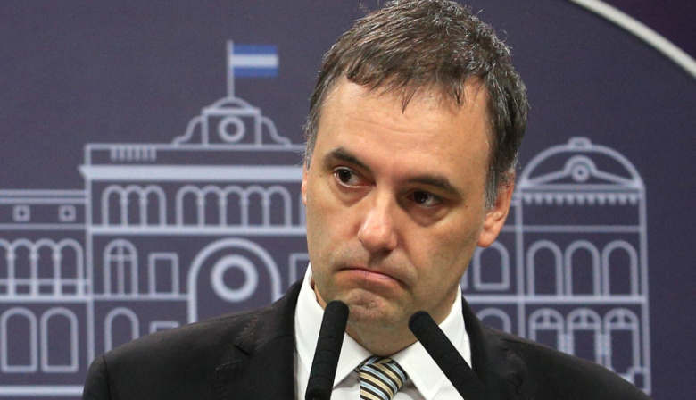 Adorni y una declaración jurada que llega justo con el Mundial 2026