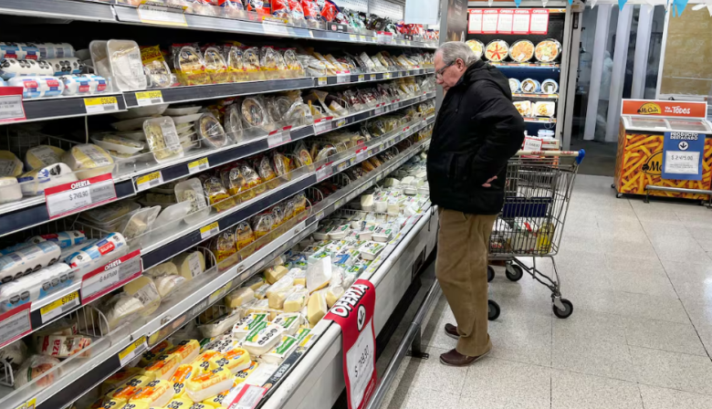 El consumo masivo volvió a caer en mayo y acumula cinco meses en baja