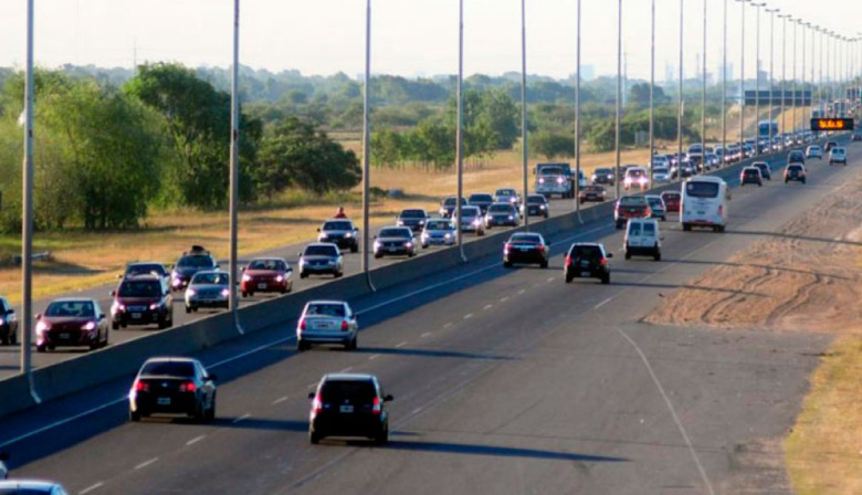 El Gobierno adjudicó por 20 años ocho corredores de rutas nacionales a privados