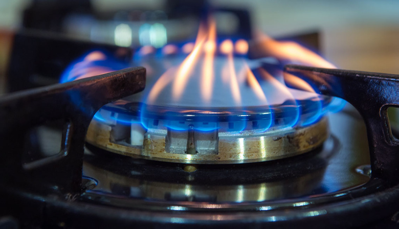 El Gobierno avanza con la quita del subsidio al gas en 94 ciudades de cinco provincias