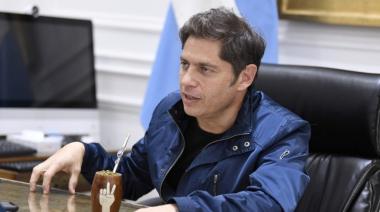 Kicillof habló de “bronca” por el caso Insaurralde y llamó a Milei “terraplanista de la economía”