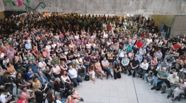 Personalidades de la cultura repudiaron el DNU de Milei