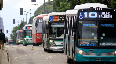 El Gobierno busca evitar el paro de la UTA mientras los choferes reclaman un básico de $1.700.000