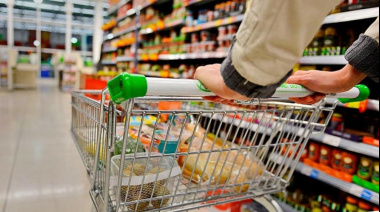 El Gobierno eliminó 71 regulaciones comerciales para “transparentar” los precios