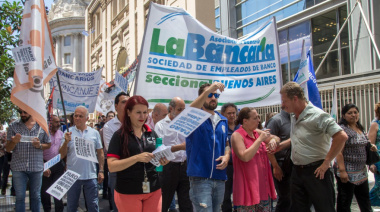 Paro en el Banco Central por cierres y despidos en tesoros regionales
