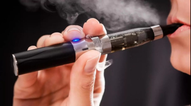 El Gobierno habilitó la venta de cigarrillos electrónicos en todo el país