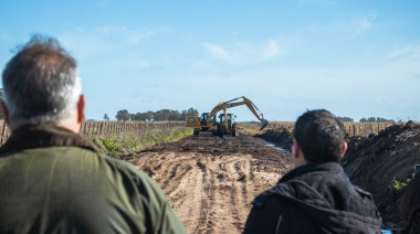 Puerto Quequén contrató máquinas con fondos propios para arreglar la RN 228
