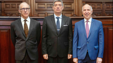 La Corte defendió su fallo sobre la ley de tierras pero generó más críticas