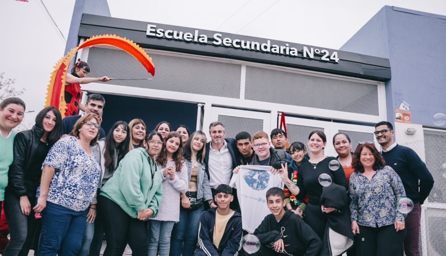En Villa Rosa Achával inauguró el nuevo edificio de la Secundaria N° 24
