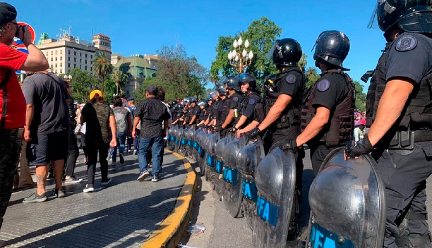 Un fallo federal dejó sin efecto el protocolo antipiquetes impulsado por Bullrich