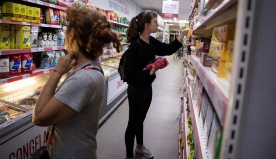 Empujados por las verduras y la carne, los alimentos subieron 4,7% en enero